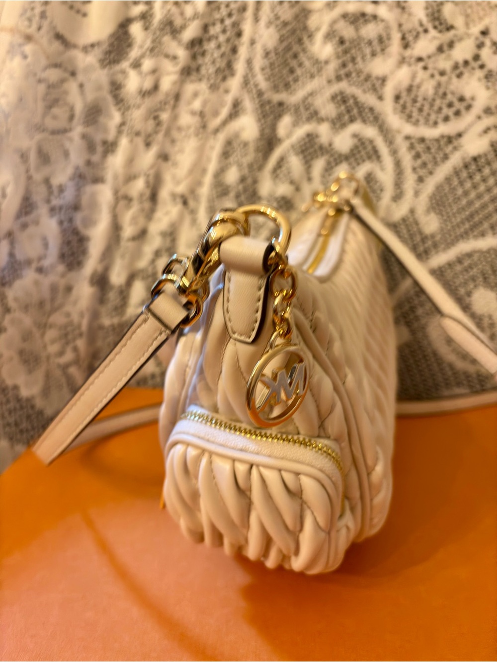 NWT Michael Kors Merritt Matelassé Convertible Crossbody Bag - Picture 10 of 12